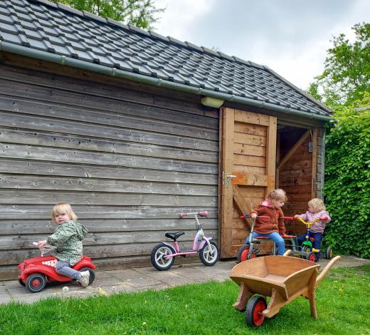 Buiten fietsen bij de Kroevert